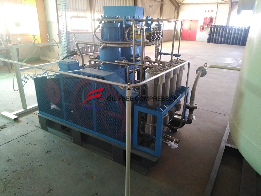 Pendingin Udara 80NM3 150bar Kompresor Oksigen Bebas Minyak Tekanan Tinggi 